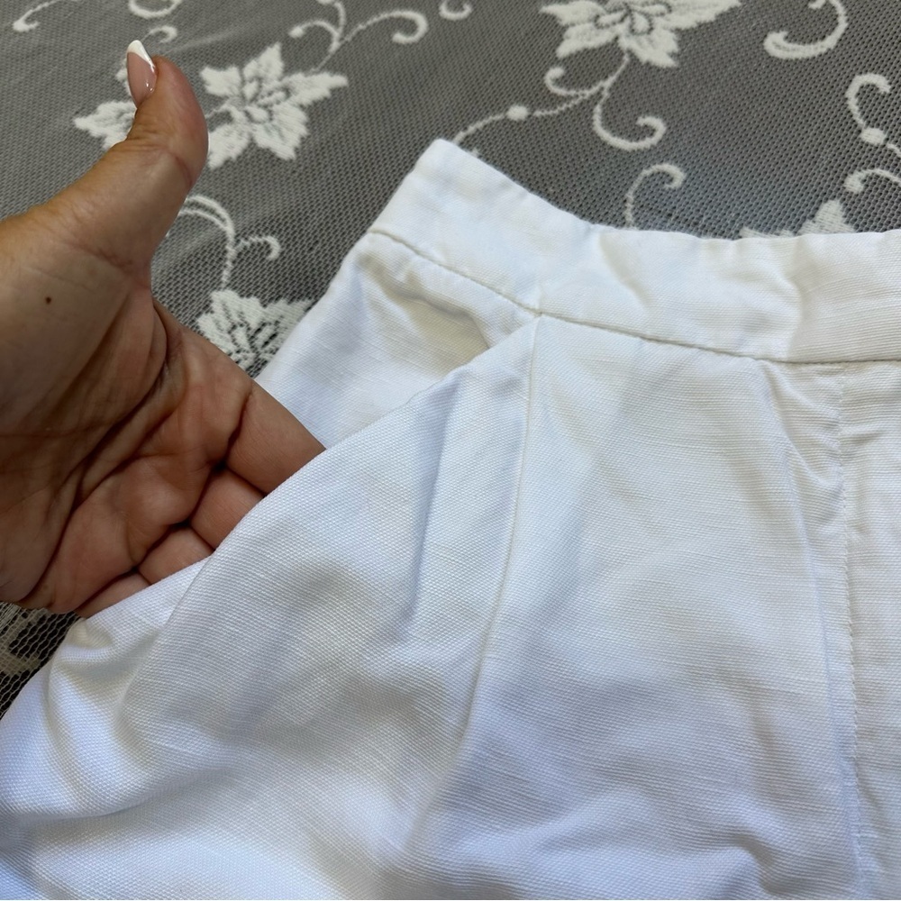Aritzia Wilfred Fable Linen Blend Mid-Thigh Shorts in White Sz 8 - Picture 4 of 11